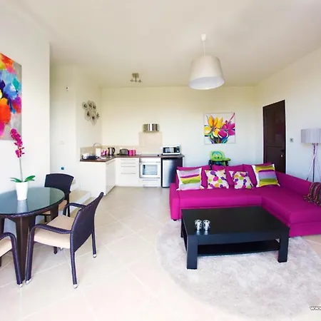 Βίλα Immaculate 3-bed In Playa Blanca Bv18
